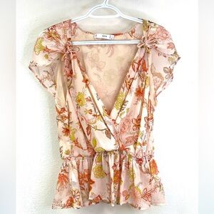 Mango Adorable cross front floral blouse, shoulder ties, elastic waist, size L